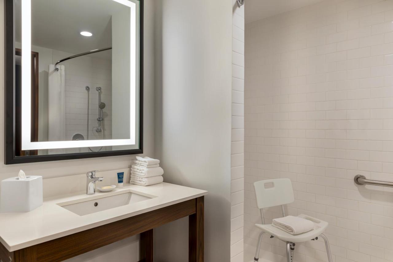 Four Points By Sheraton Monterrey Airport Apodaca Ngoại thất bức ảnh