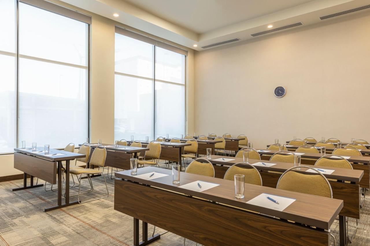 Four Points By Sheraton Monterrey Airport Apodaca Ngoại thất bức ảnh